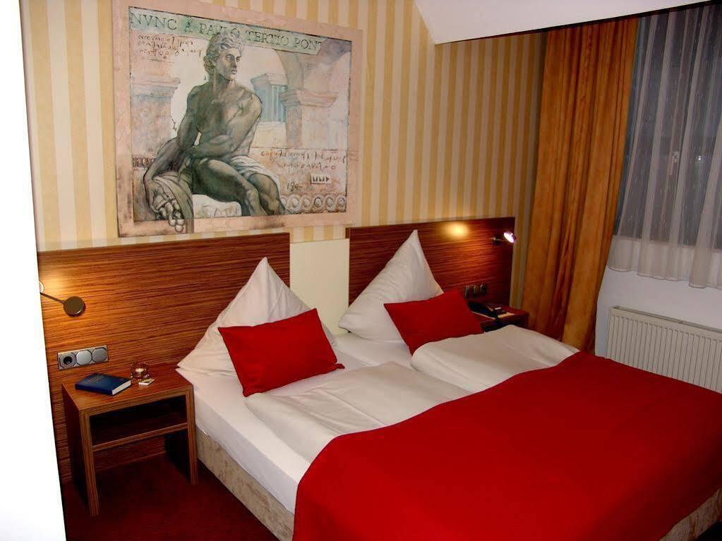 Hotel Scheidberg Валлерфанген Экстерьер фото